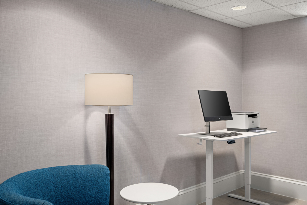 Holiday Inn Express & Suites New Buffalo, MI by IHG