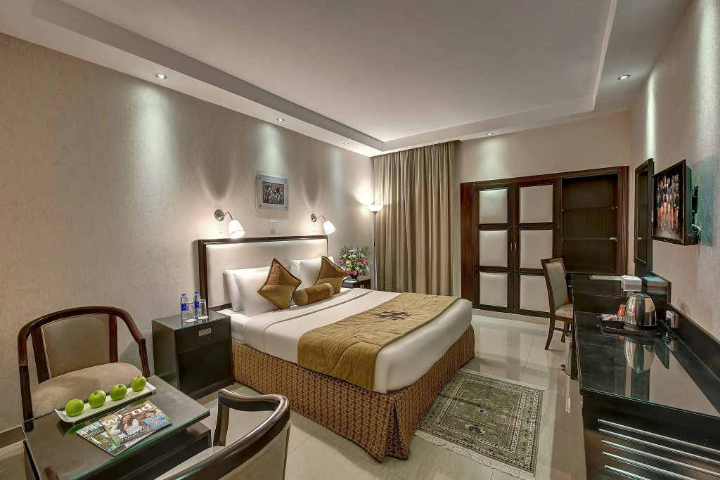 Palm Beach Hotel