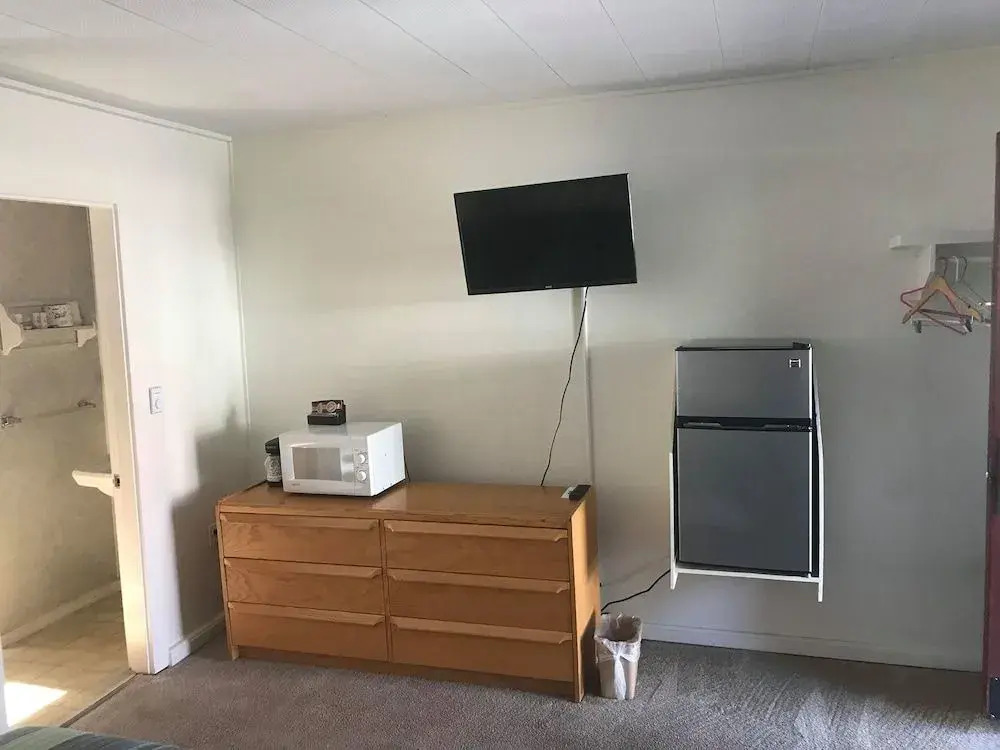 Inn 32