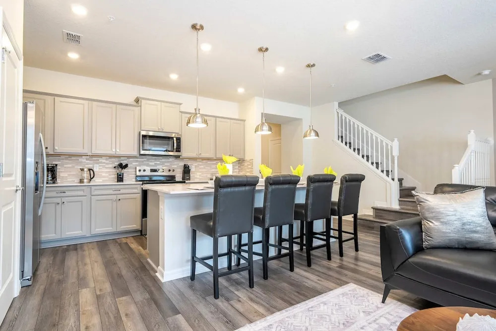 Family Friendly 5Bd Close to Disney Windsor Cay 1269