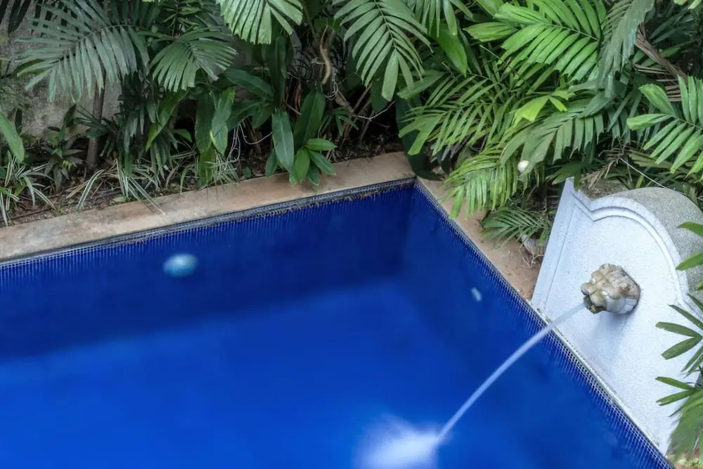 Villa Poorvi by Hireavilla - 4BHK Villa in Siolim with Pool and Forest View