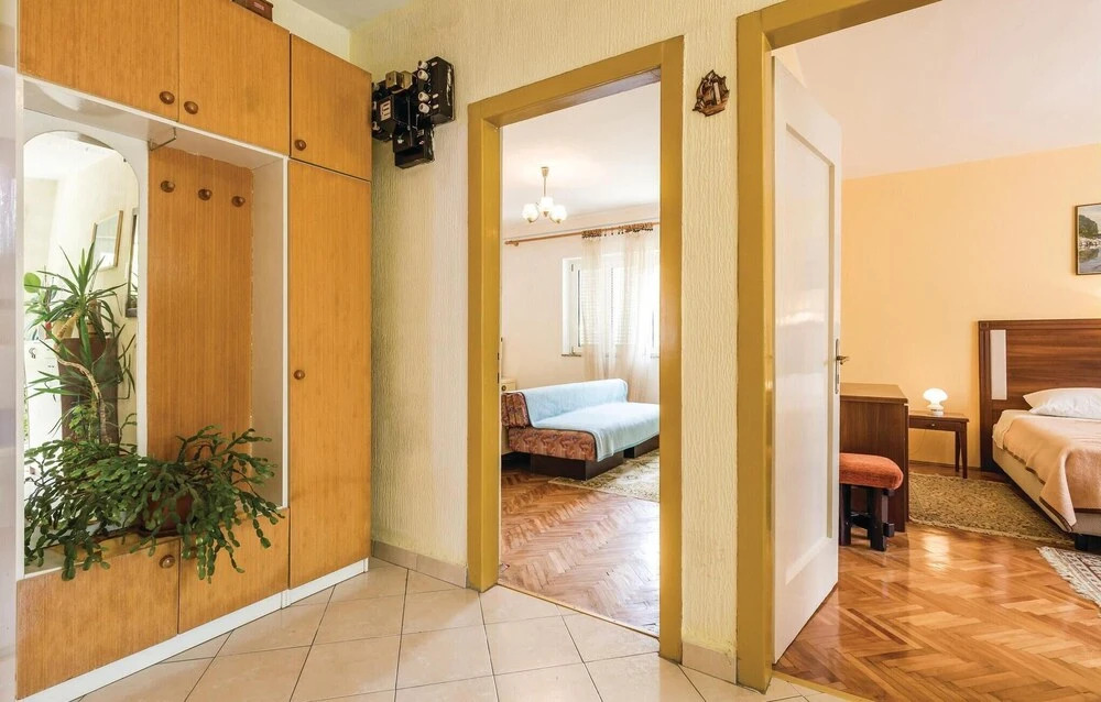 Amazing Home In Kampor With Wifi