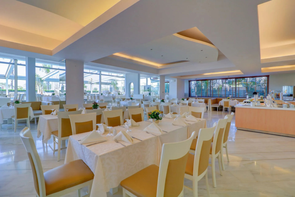 Palace Hotel Athens Riviera