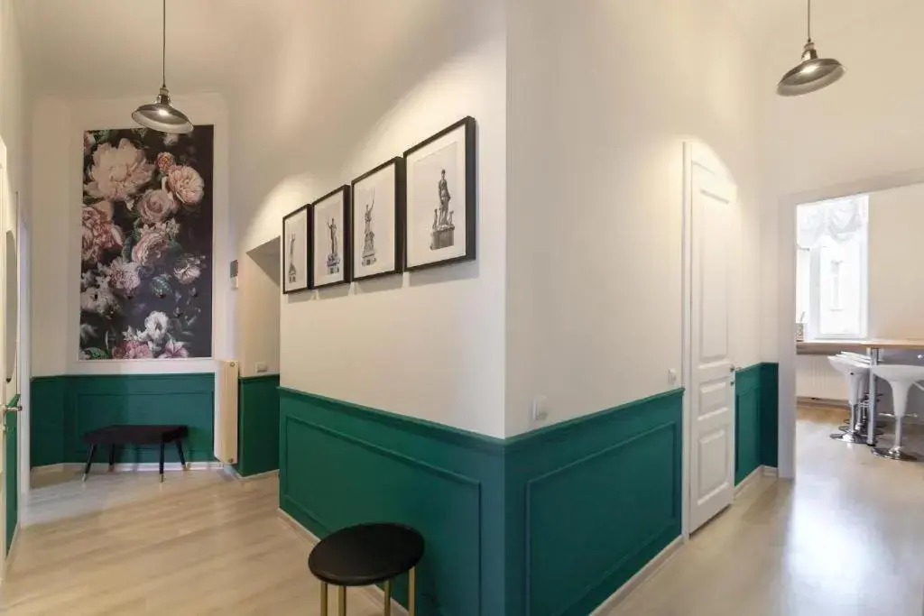 LEOGRAND apartment on Lychakivska 3