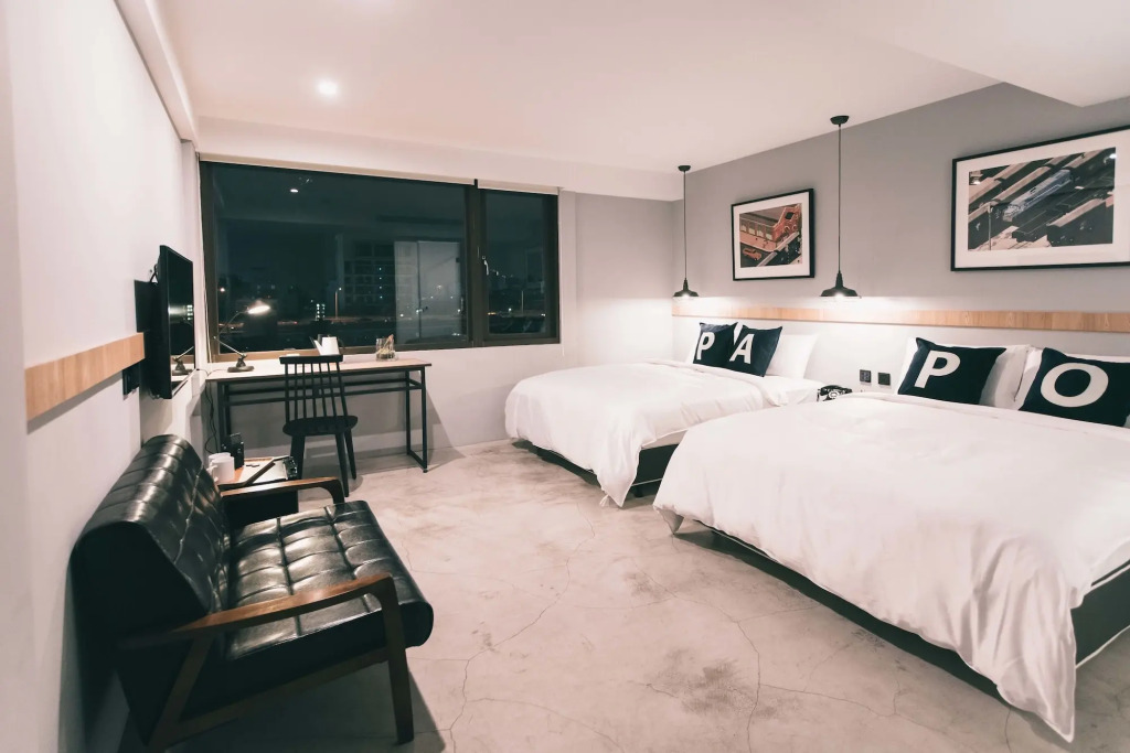 PAPOA Hotel