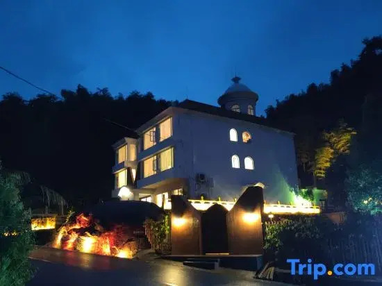 Shan You Shan Mei Ling Mountain Abode