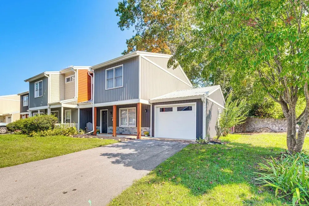 Walk to Main St Hendersonville: Chic Home w/ Yard