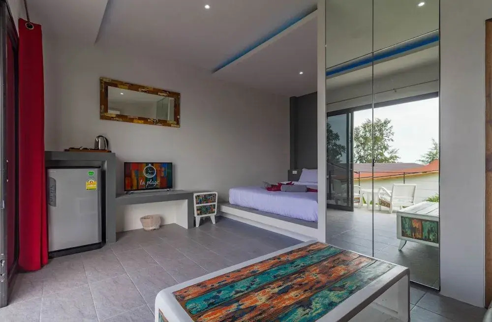 la plage resort & beach club