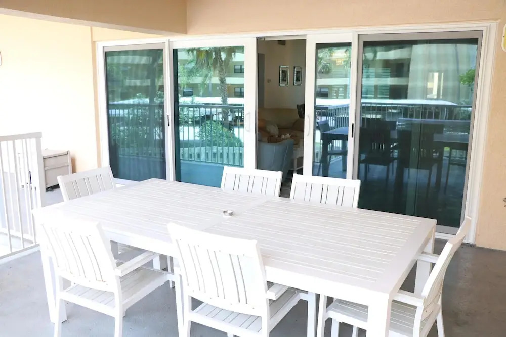 Jamaica Royale T22 - 2 Br Condo