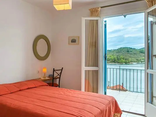 Dioskouroi Apartments
