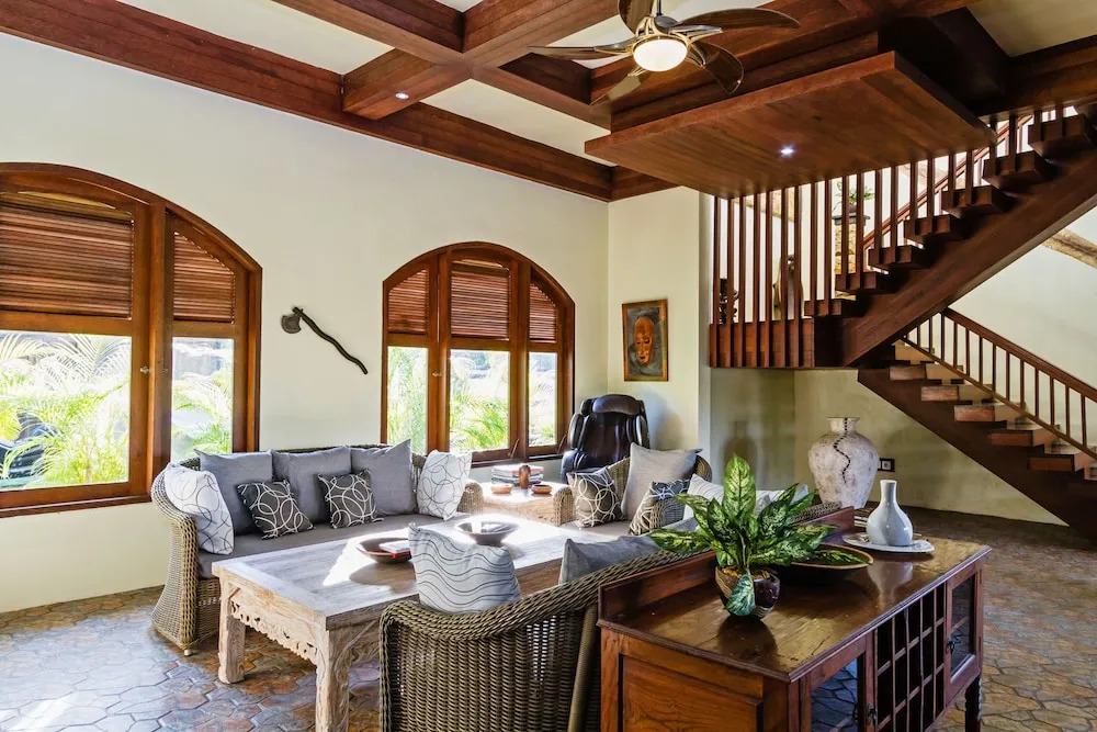 Luxury Villa Torpet