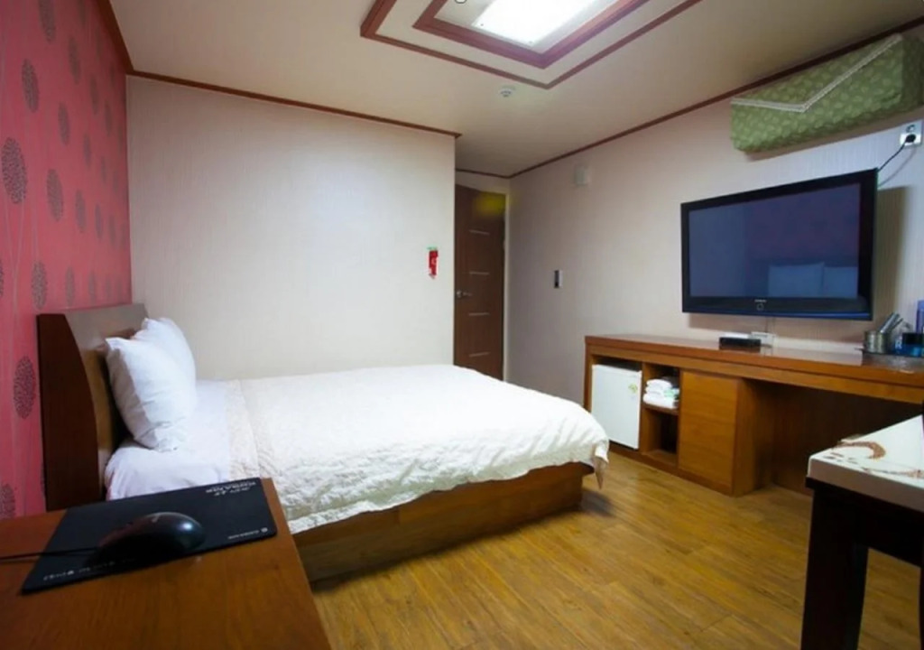 Hue Hotel