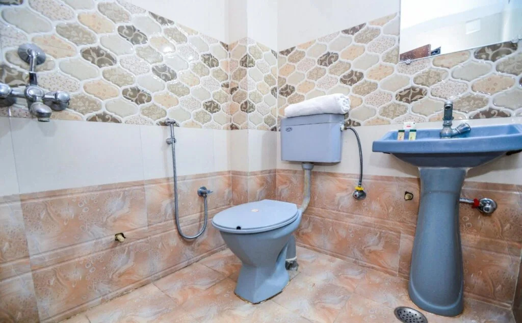 Hotel Mayur by OYO Rooms