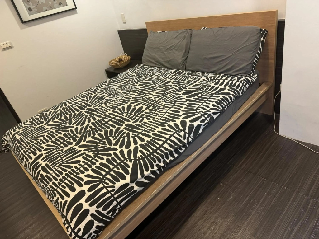 Zhongxiao Dunhua Homestay