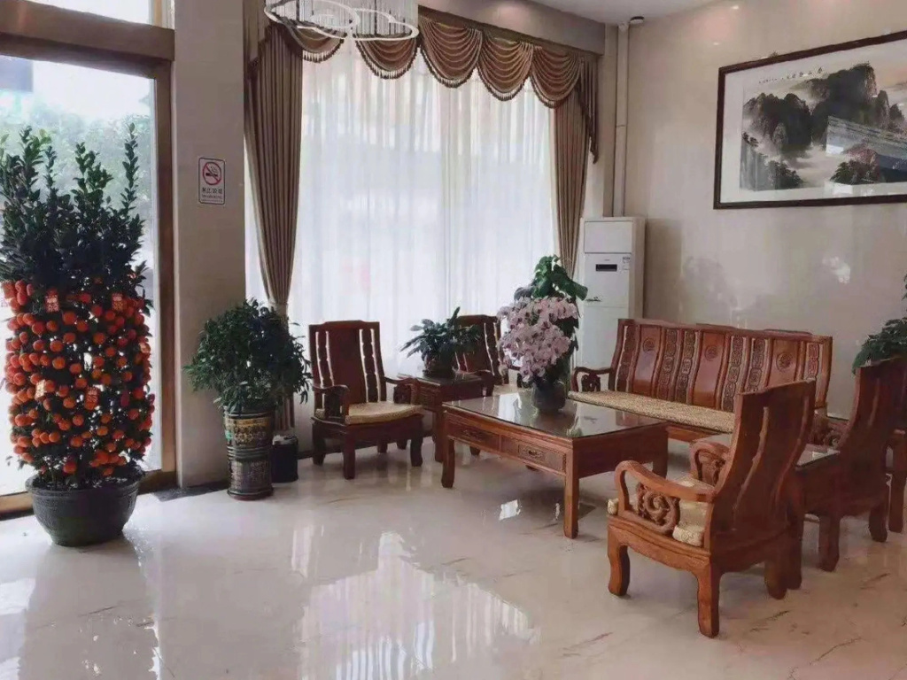 Regent Business Hotel
