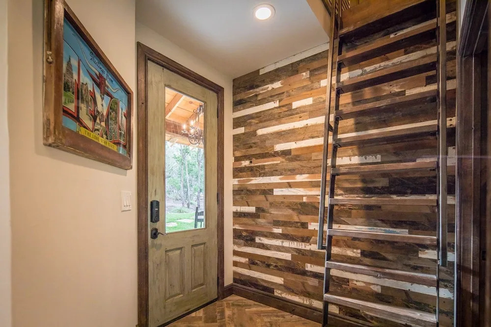 Magnolia Haus 2 Bedrooms 2 Bathrooms Home