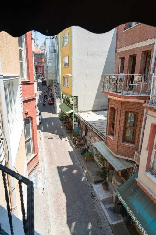 Bicer Hotel
