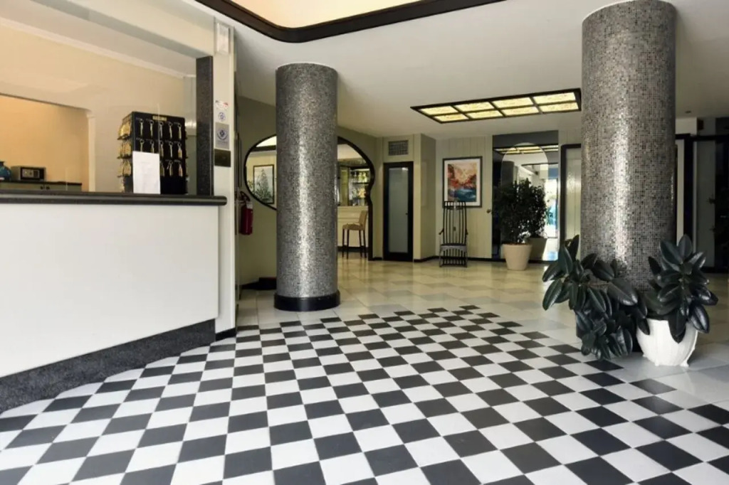 Hotel Sud Est by Fam Rossetti