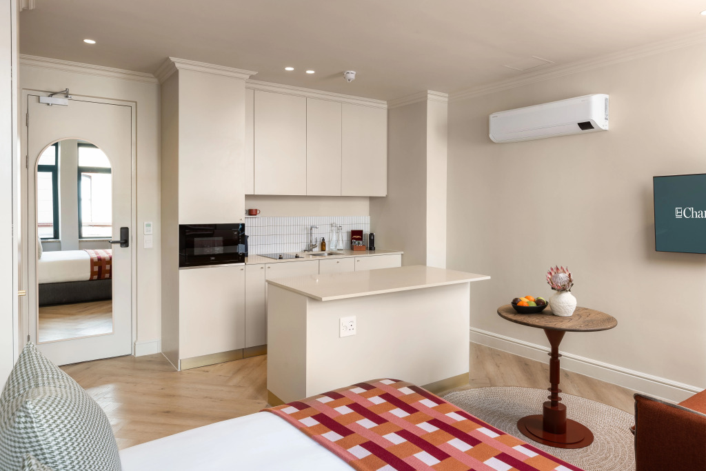 Charles Hope Boutique Hometel