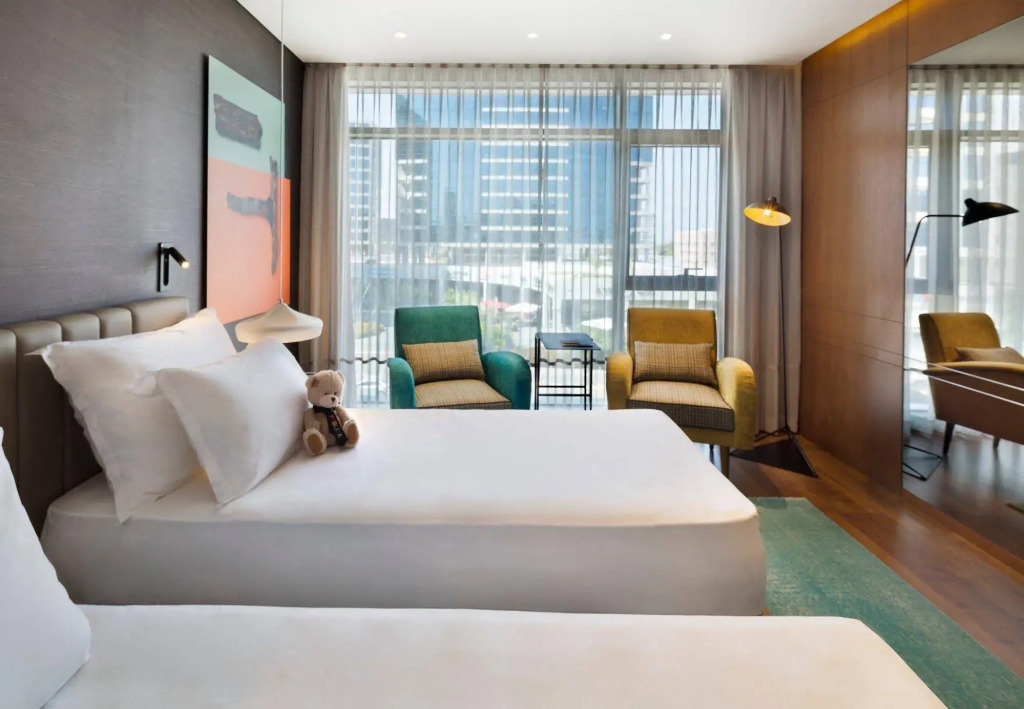 Publica Isrotel, Autograph Collection