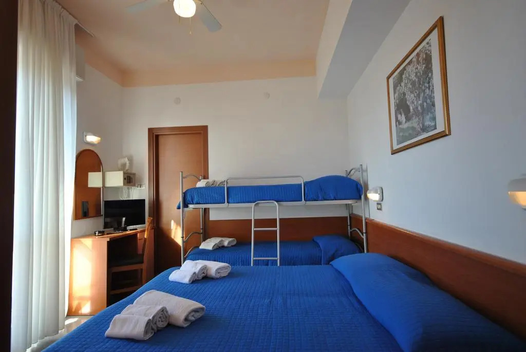 Hotel Pacific
