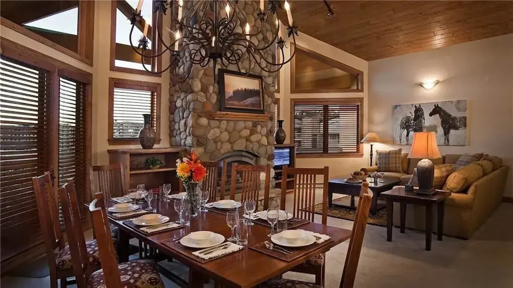 Argentiere 341 3 BedroomCondo By Moving Mountains