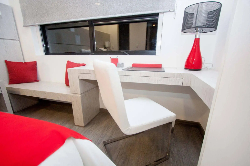Hotel Black Tower Premium