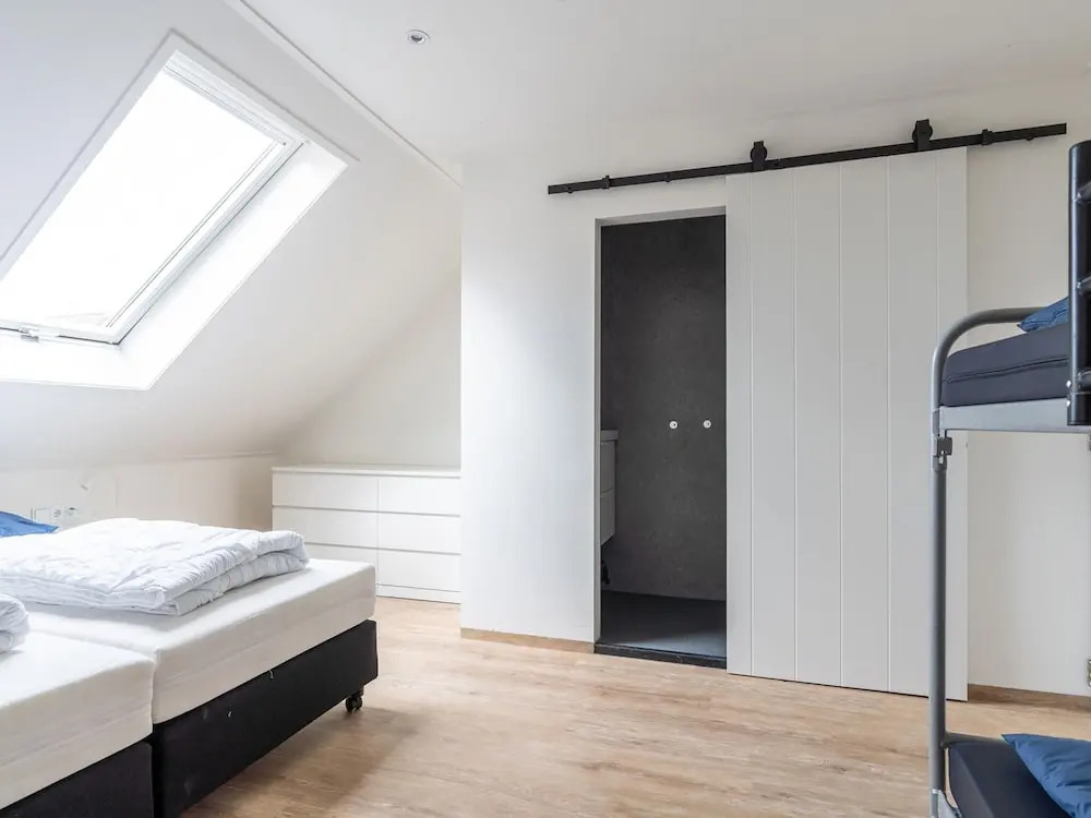 Apartment in Nes near Vlijen Recreation Area