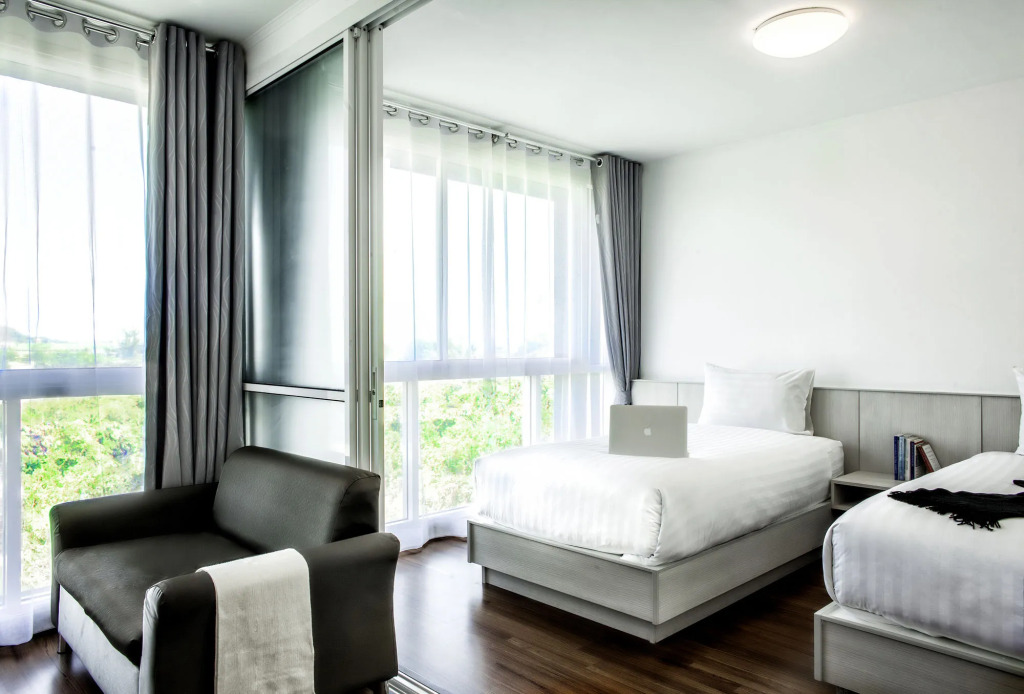 The WIDE Condotel - Phuket