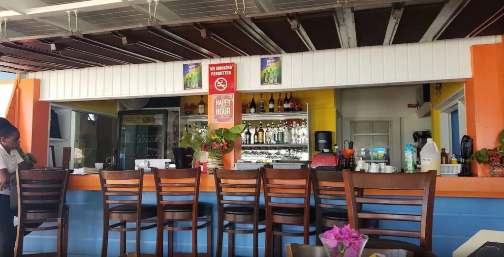 Dover Beach Hotel
