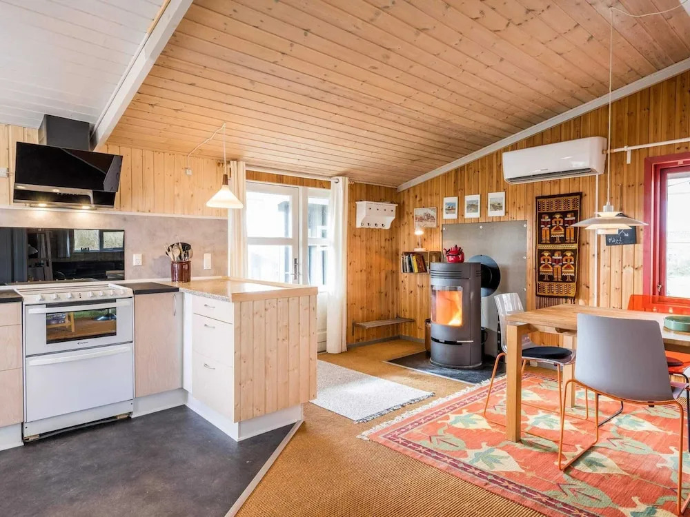 5 Person Holiday Home in Hvide Sande