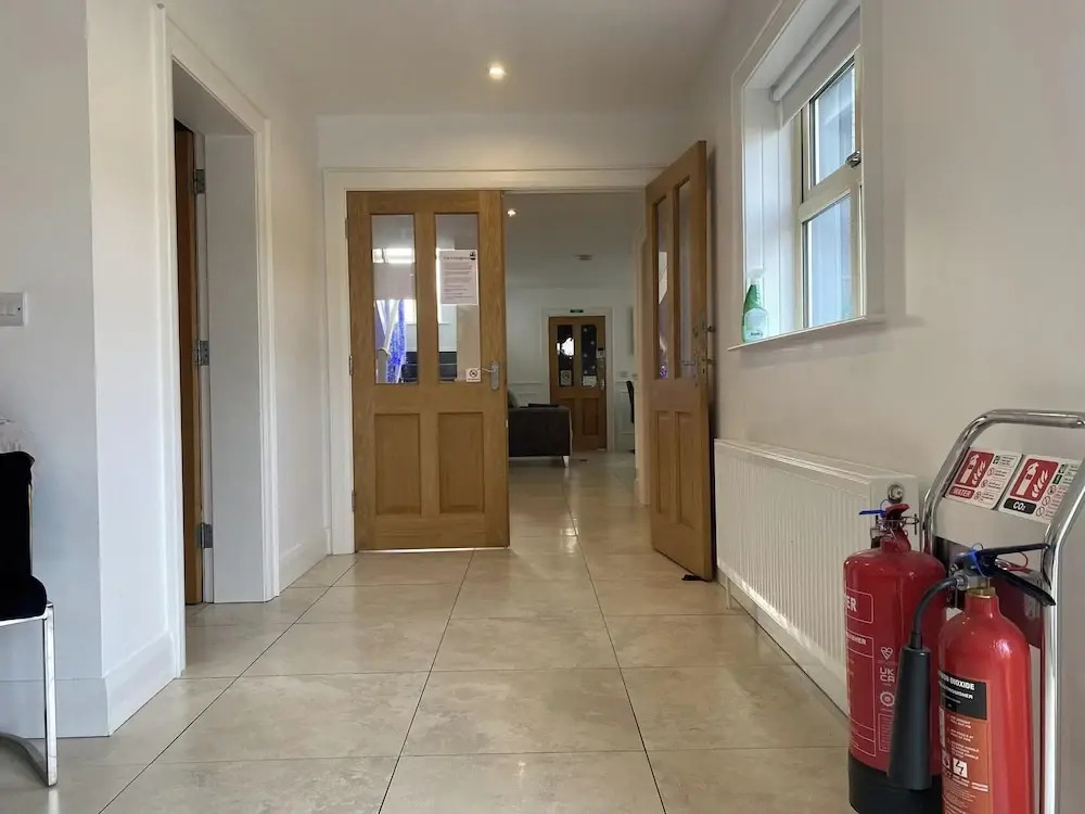 Rostrevor Valley 5-br, Sleeps 10 w/ Hot Tub & View