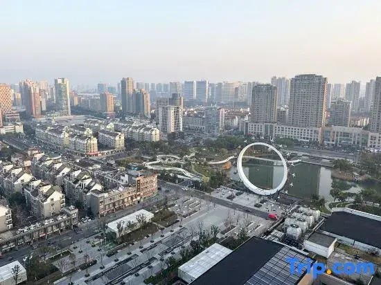 Four Seasons Station (Jiangnan Moore Branch)