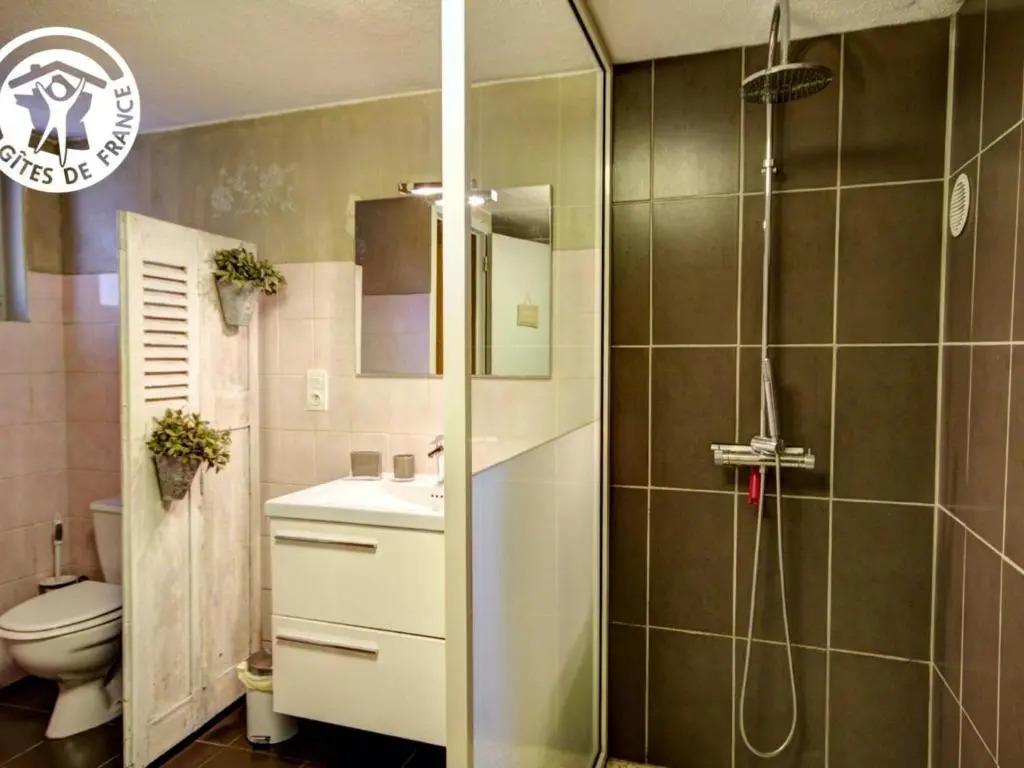 Gîte cosy pour 2 avec jardin et cheminée à Montbrison - FR-1-496-158