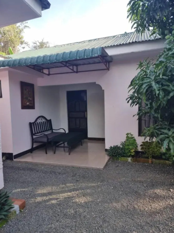 Voyage Camp Safari Lodge
