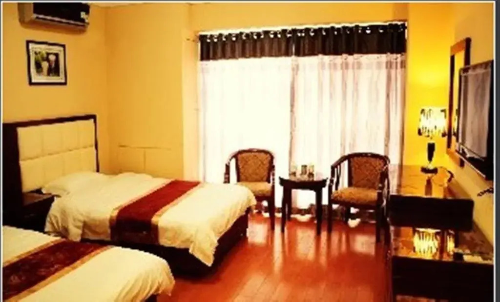 Manhattan Business Hotel Zhengzhou Shenglong Building Branch