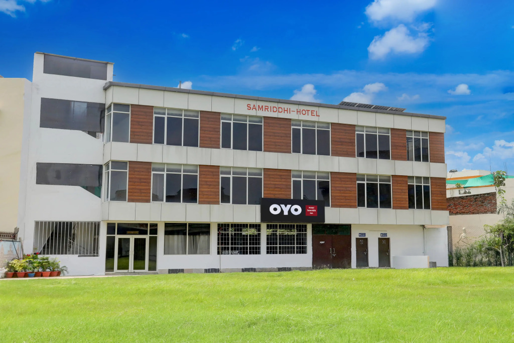 Super Hotel O The Grand Patliputra