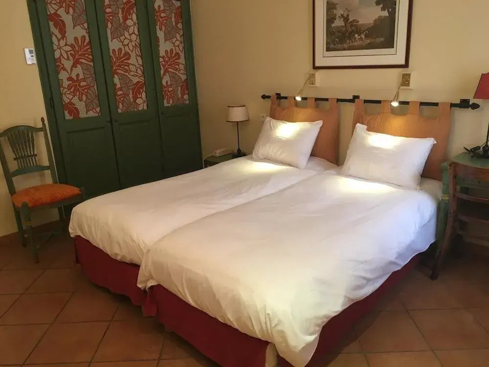 Logis Hôtel Auberge du Cheval Blanc