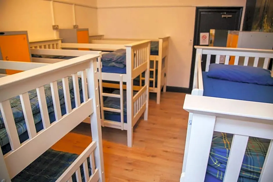Edinburgh Backpackers - over 18s only