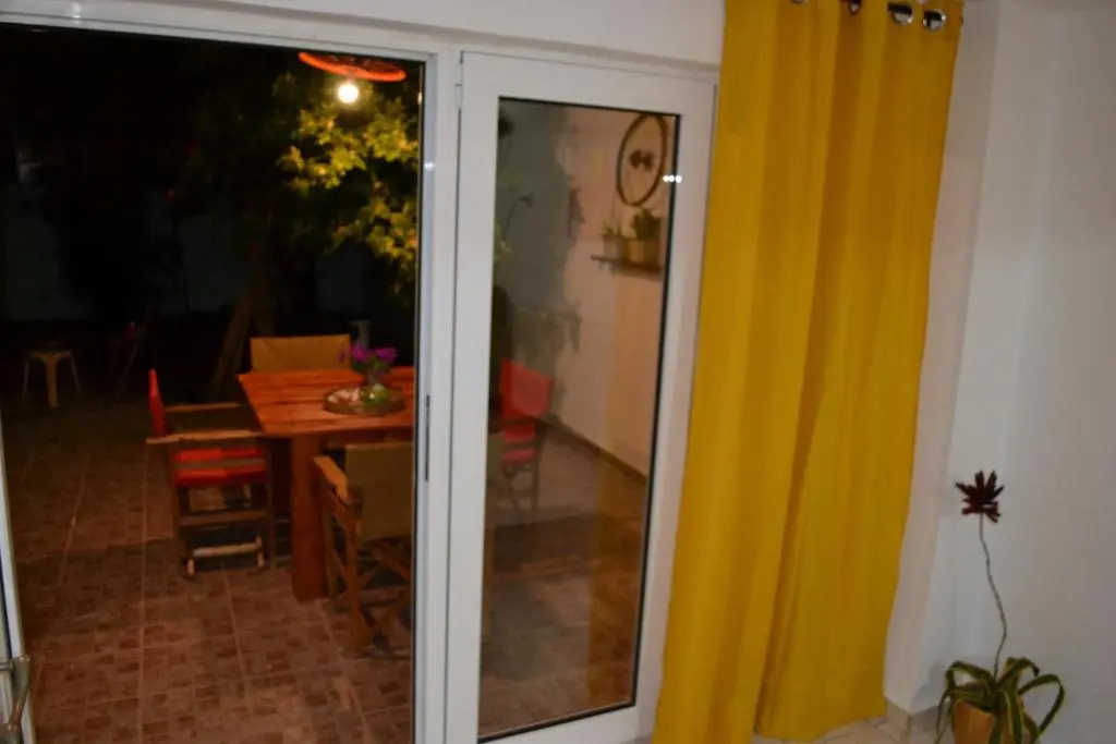 City garden house