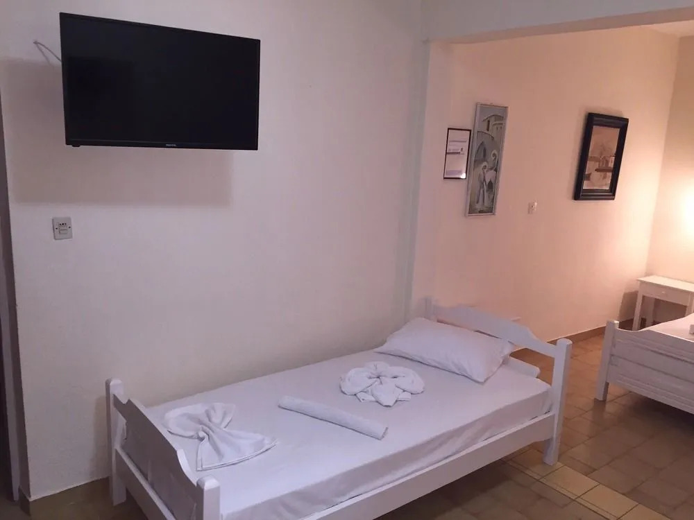 Angelina Hotel