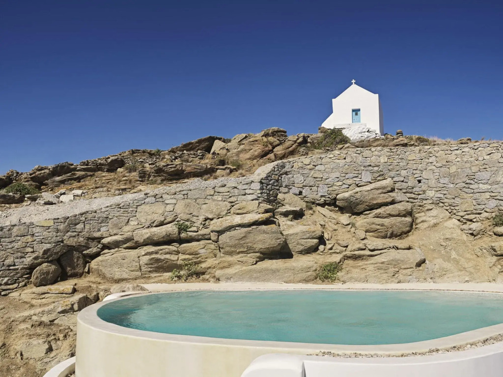 Lovia Mykonos