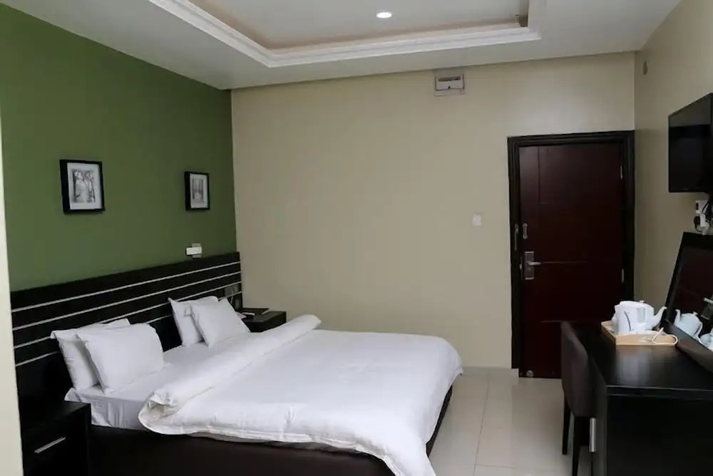 Albertville Luxury Rooms