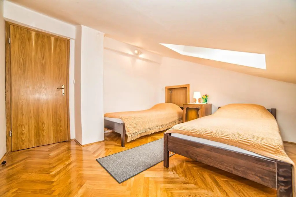 Apartments Jasmina 4212