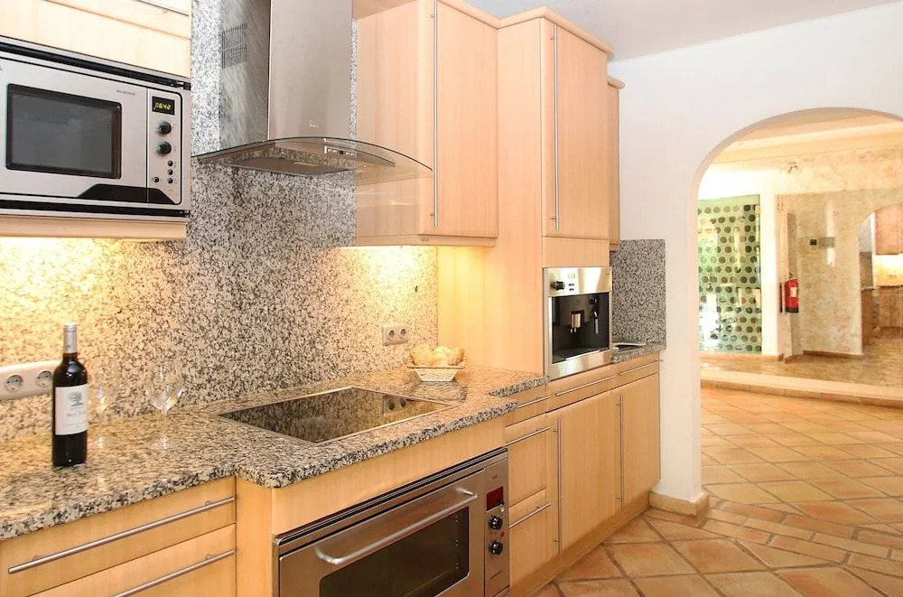 Villa Bogota - Moradia acolhedora com piscina aquecível e BBQ