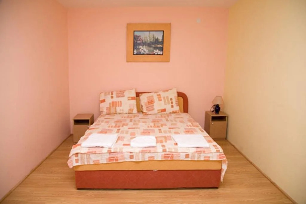 Hotel Uni Palas II