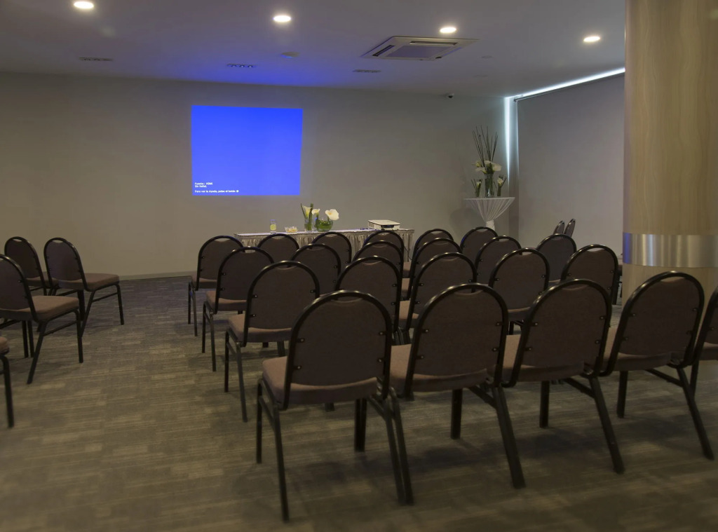 Casa Grande Suites