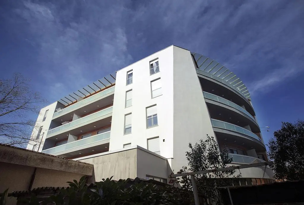 Apartment City Business