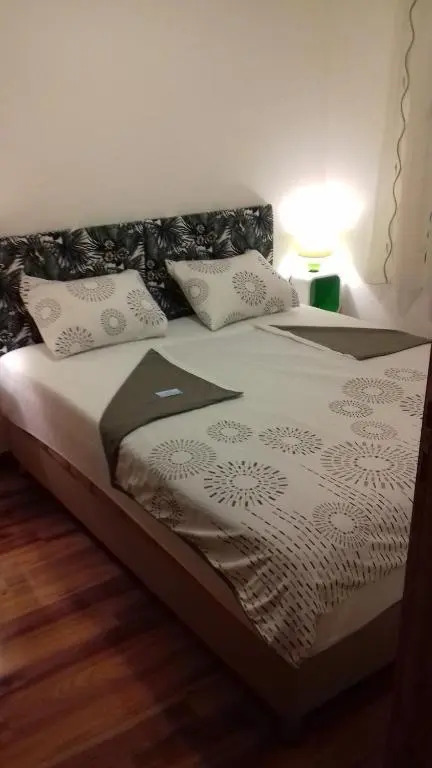 Apartment Biser