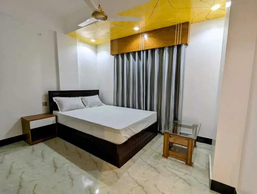 Hotel Seven View